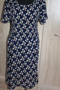Navy midi dress size UK16 EU44 Postage included
