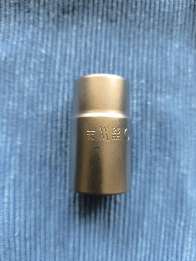 Socket