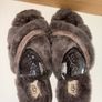 Ugg slippers Image 2