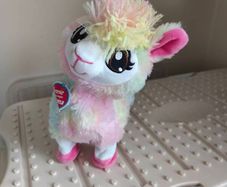 lama toys