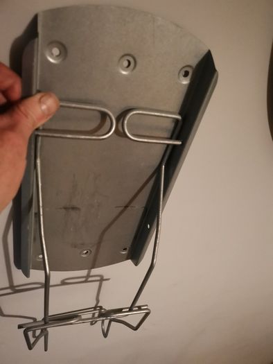 Iron Holder