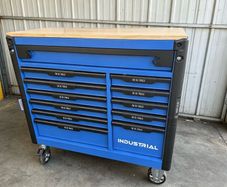 Brand New 12drawer Tool Chest Full Of Tools
