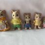 21 Sylvanian Families dolls Image 6