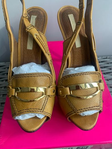 River Island Tan Stilettos