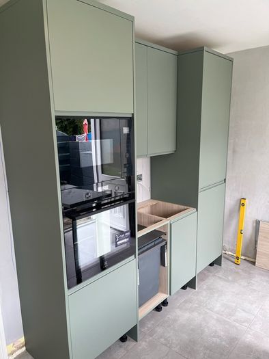 kitchen fitting hand made or other