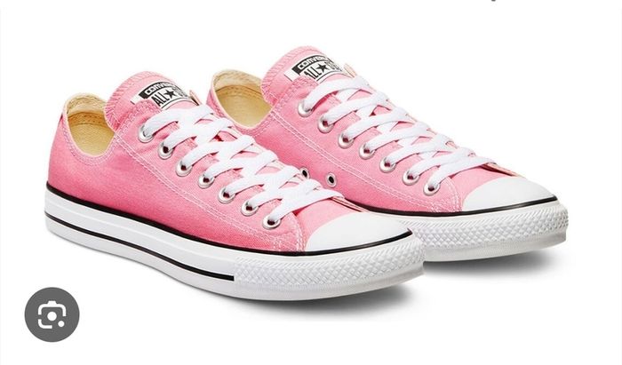 Girl's Converse . Size Uk Junior 13.5