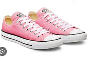 Girl's Converse . Size Uk Junior 13.5