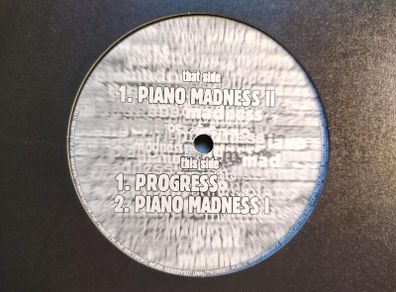 Outer Rhythm  - Piano Madness - Steppin Out Records - HUGE Castle TUNE!!