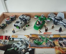 Space Wars Vehicle  Figures Bundle (Not LEGO)