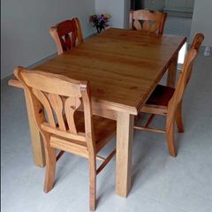 Dining Table & Chairs (Westport, Co Mayo)