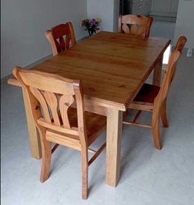Dining Table & Chairs (Westport, Co Mayo)