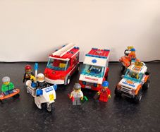 Lego City Starter Set and Driving Boat Retired Set bundle