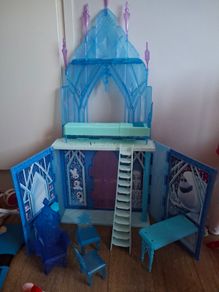 Frozen castle