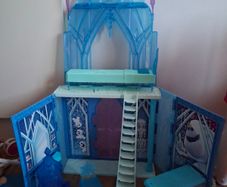 Frozen castle