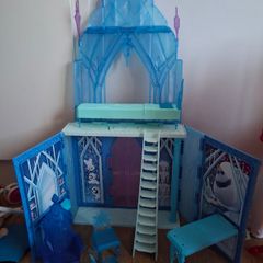 Frozen castle