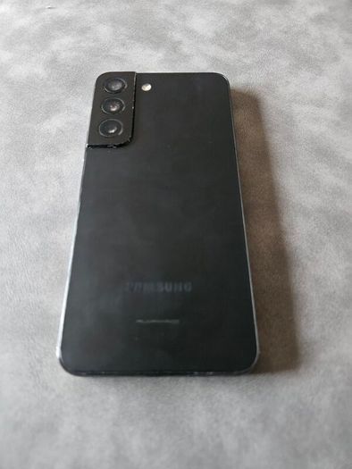 Samsung Galaxy S22 128GB Unlocked
