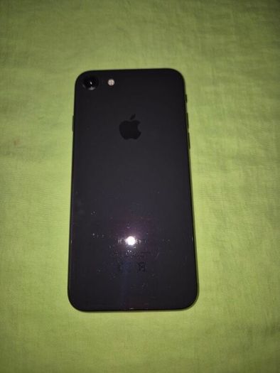 iPhone 8 64GB