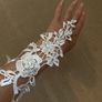 Wedding crochet gloves Image 2