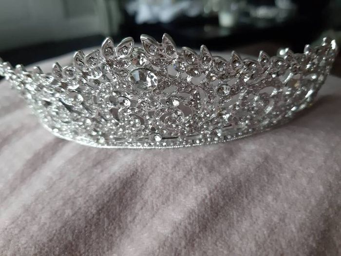 Bride's Crystal Head Piece