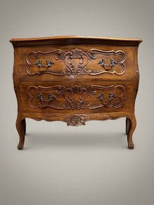 Mid 20th Century Italian Walnut Bombe Chest of Drawers