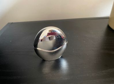 Newbridge Silverware perfume holder