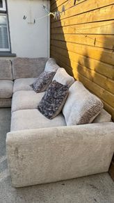 Corner sofas