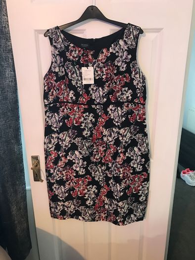new hobbs invitation dress rrp 205E