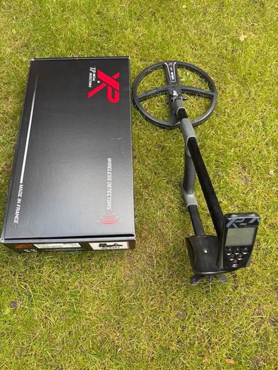 XP Deus with headphones and protective case