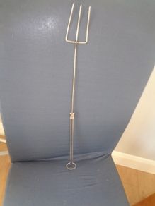 Vintage KitchenCraft 3-Pronged Extendable Toasting Fork for Sale