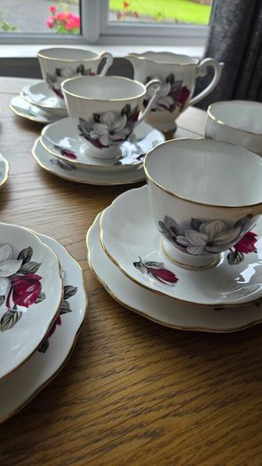 Queen Anne tea set