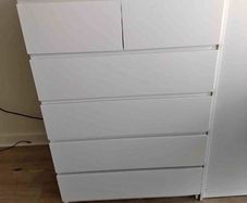 Chest of drawers