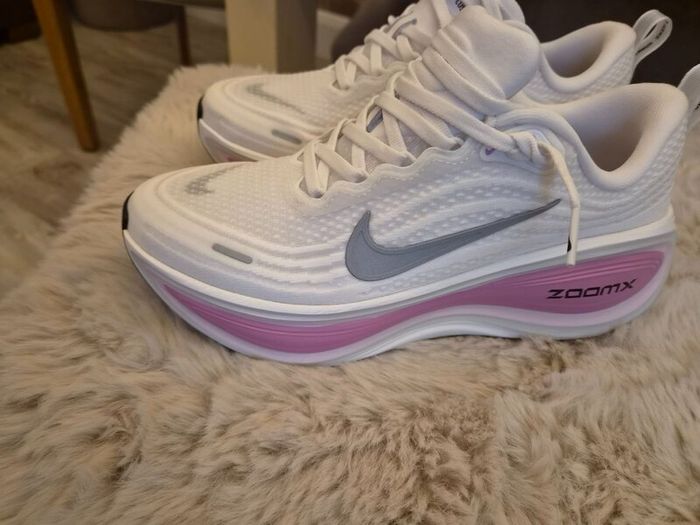 Nike vomero +