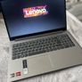 Lenovo ideapad 15,7 Image 2