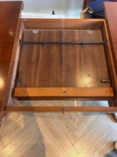 cherrywood solid extendable table and chairs
