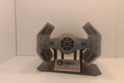 Darth Vaders TIE Advanced X1