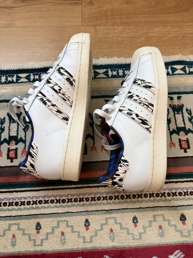 Adidas superstar size 40(7)