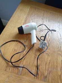 Clairol Turbo 1000 Hairdryer for Sale