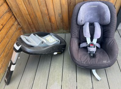 Maxi Cosi car seat