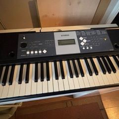 Yamaha YPT-230 Keyboard piano