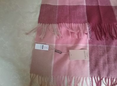 Ladies Scarves