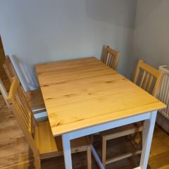 Extendable Table and 4 Chairs Ikea Pinntorp