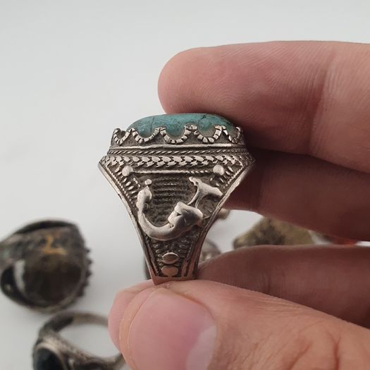 Antique Style Ring Collection 15 Mixed Brass, Glass & Stone Rings