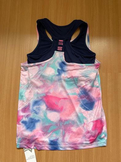 BNWT girls sports top (10-11 years)