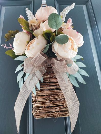Unique door Wreaths.