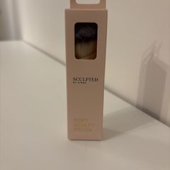 Sculpted by Aimee Blush brush