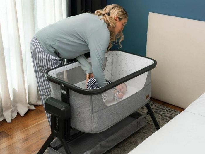 baby crib