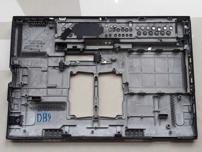 Thinkpad X230 bottom cover