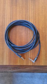 Roland guitar cable (6 meters)
