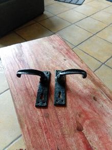 Black door handles