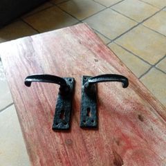 Black door handles